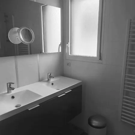 Maison 7 Personnes, Proche Nantes * 特雷利耶尔